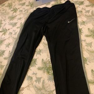 men’s nike black sweatpants